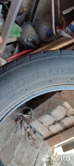 Bridgestone Ecopia EP200 215/55 R17