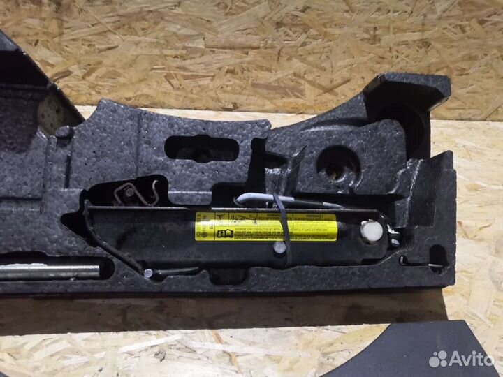 Органайзер в багажник Volkswagen Passat B6/B7