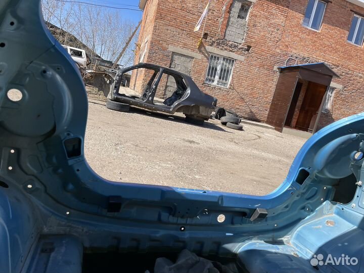 Задняя панель багажника Chevrolet Spark M200 Спарк