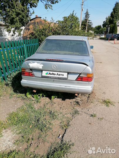 Mercedes-Benz W124 2.3 МТ, 1989, 250 000 км