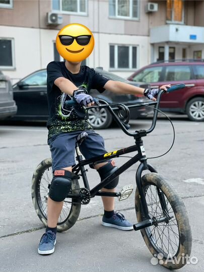 Трюковой велосипед BMX