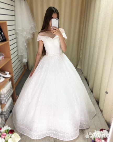 Свадебное платье