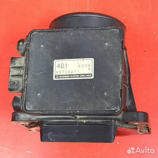Датчик расхода воздуха Mitsubishi