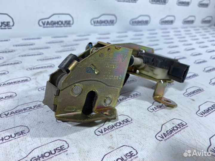 Замок багажника Volkswagen Touareg 7L 2.5 BAC 2006