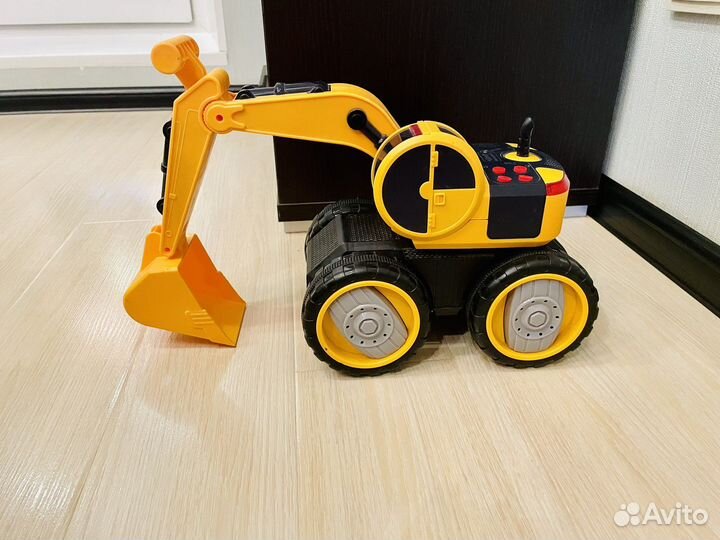 Экскаватор