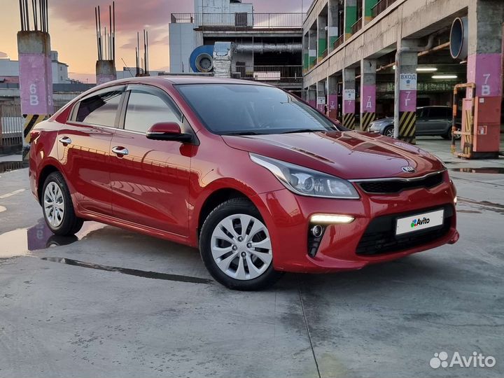 Kia Rio Red хамелеон