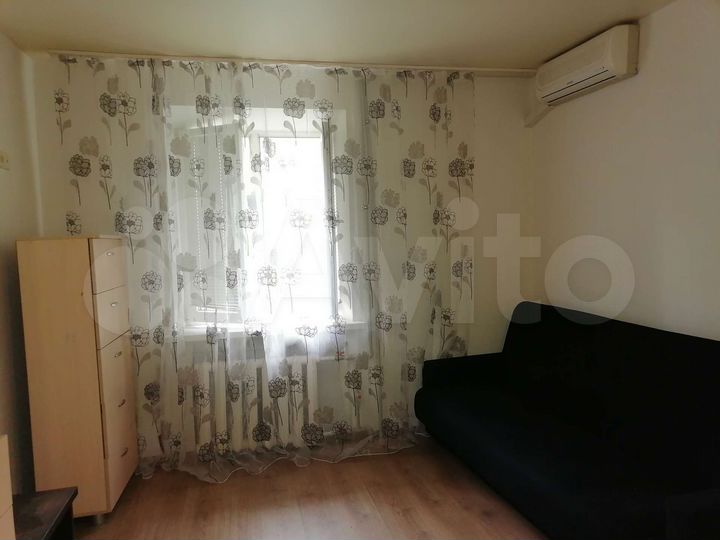 Комната 14 м² в 1-к., 1/5 эт.