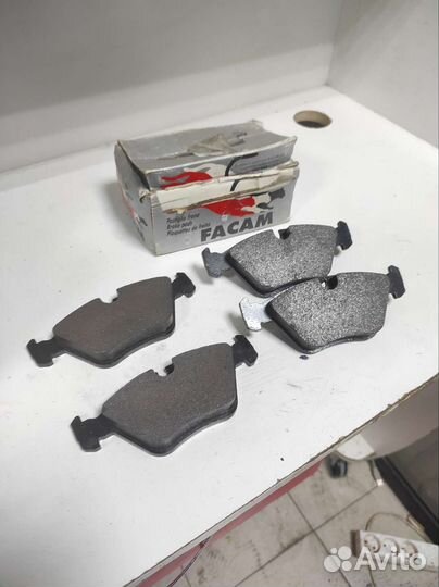 Колодки передние BMW E34, E36, E39 Facam