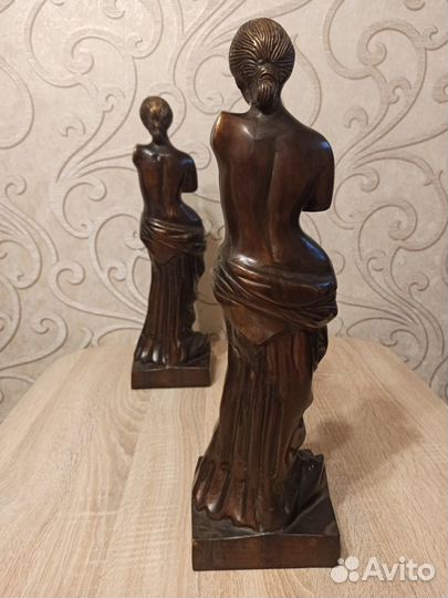 Бронзовые статуэтки