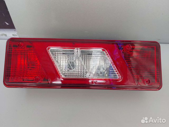 Фонарь задний левый TR ) 14 LH (кузов шасси)