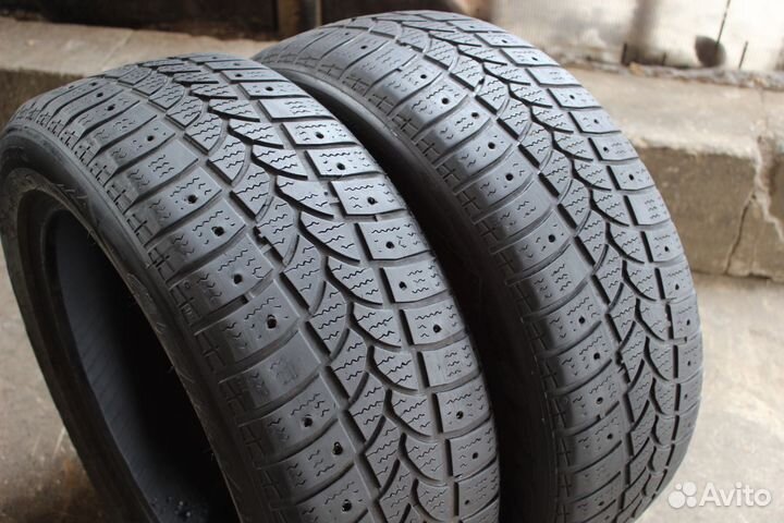 Tigar Sigura Stud 205/55 R16 94T