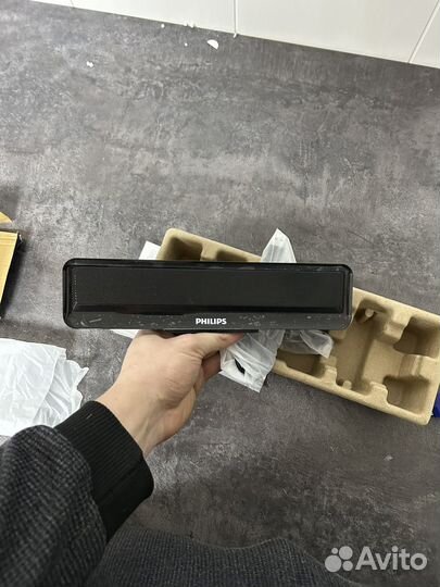 Проводная колонка Philips
