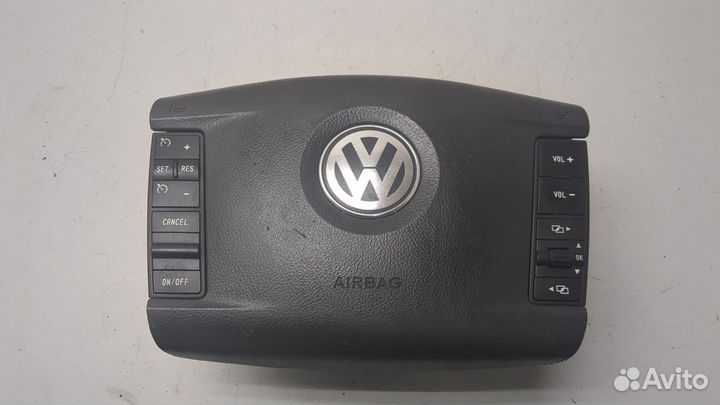 Подушка безопасности водителя Volkswagen Touareg