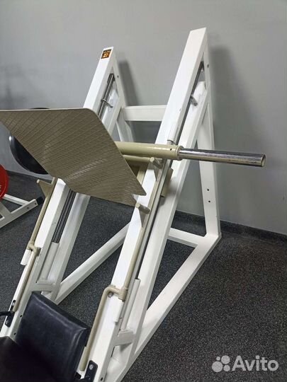 Тренажер жим ногами бу
