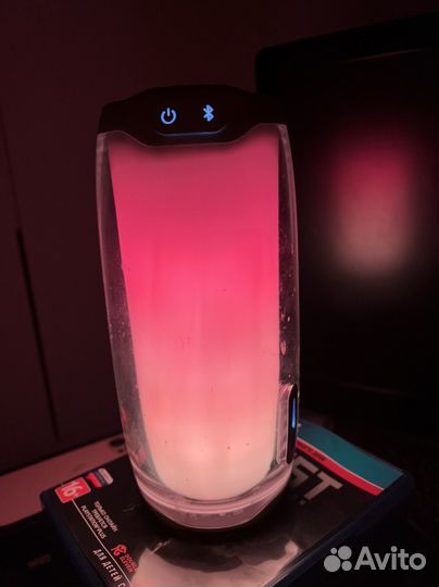 Продаю колонку JBL pulse 4