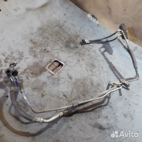 Трубки кондиционера в салон Пежо 206