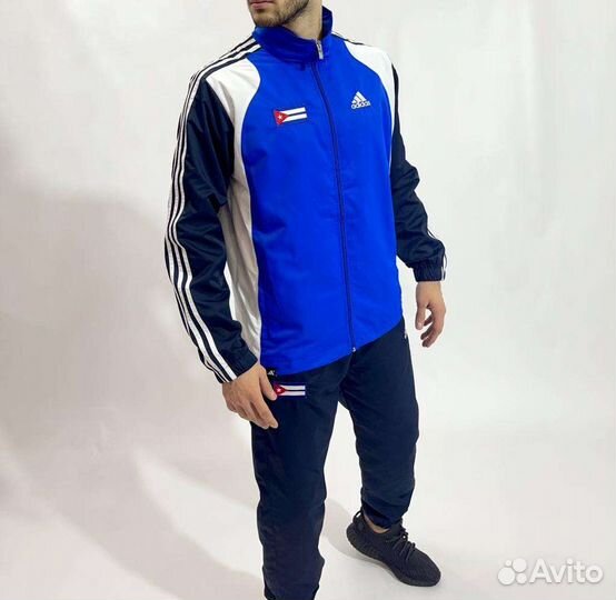 Спортивный костюм Adidas