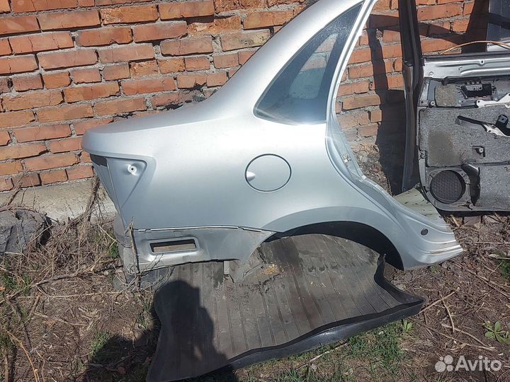 Заднее крыло LADA granta