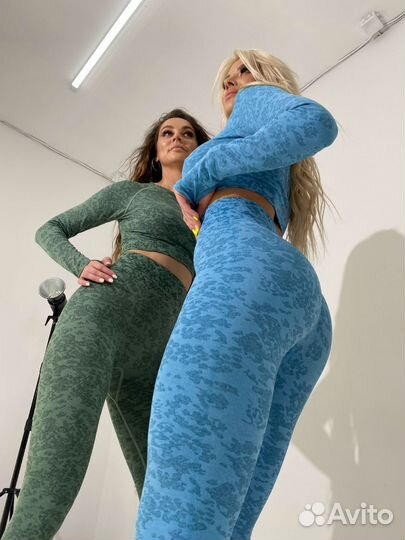 Спортивный комплект для фитнеса женский