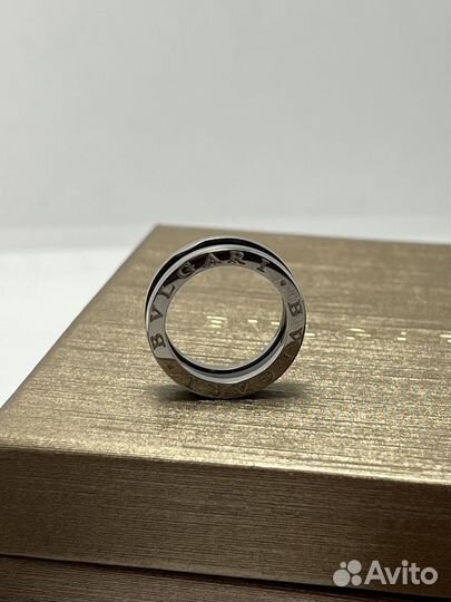 Bvlgari кольцо