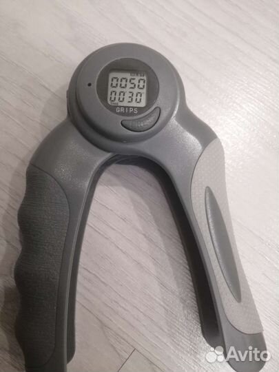 Кистевой эспандер со счетчиком калорий