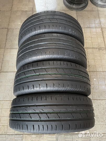 Viatti Strada Asimmetrico V-130 185/55 R15 197Z