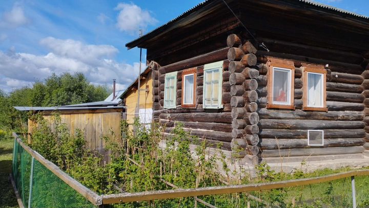 Дом 21,8 м² на участке 13 сот.