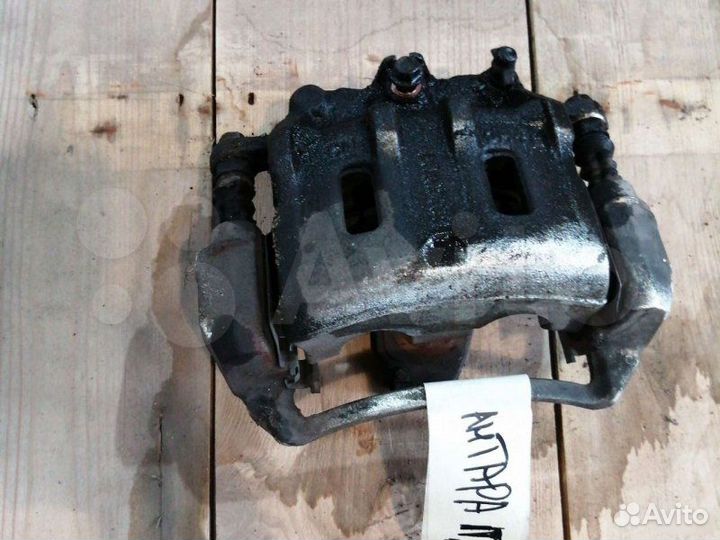 Суппорта передняя левая Opel Antara