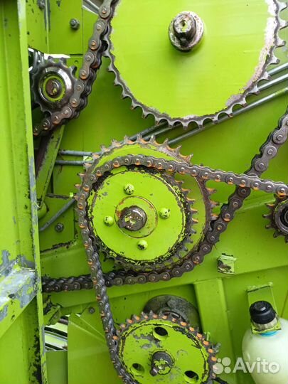 Пресс-подборщик Claas Rollant 44, 2000