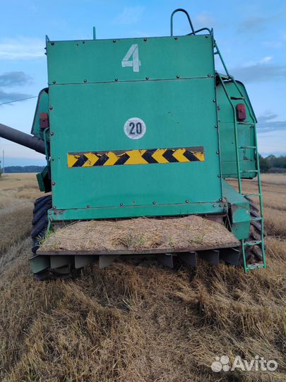 Комбайн Ростсельмаш Дон 1500Б, 2005