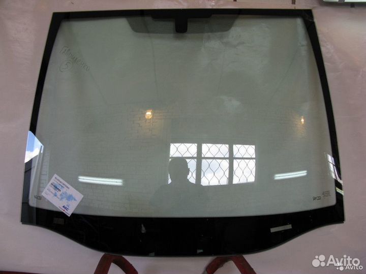 Лобовое стекло Ssang Yong Actyon / Kyron