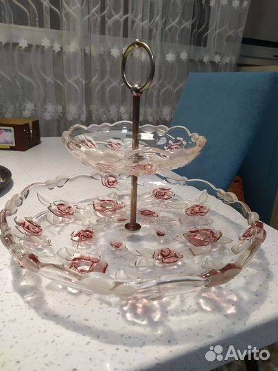 Ваза для фруктов двухъярусная