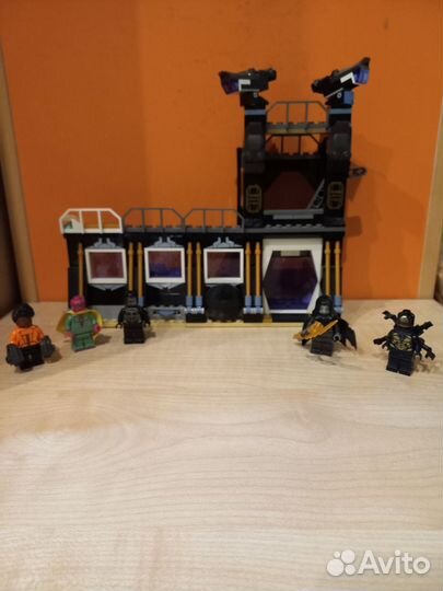 Lego марвел наборы 76103, 76104, 76101