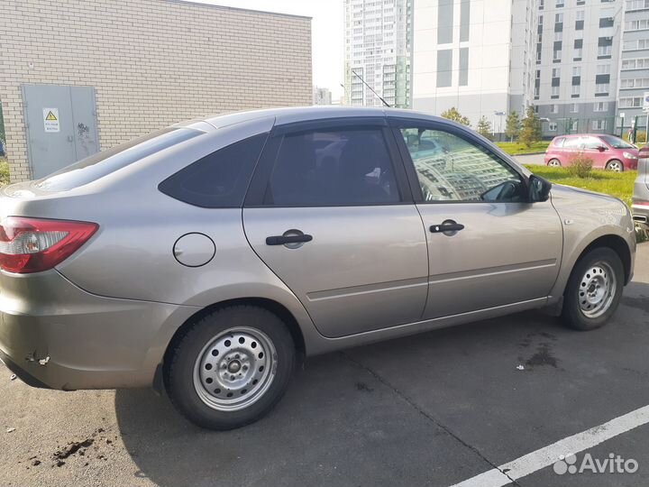 LADA Granta 1.6 МТ, 2020, 175 000 км