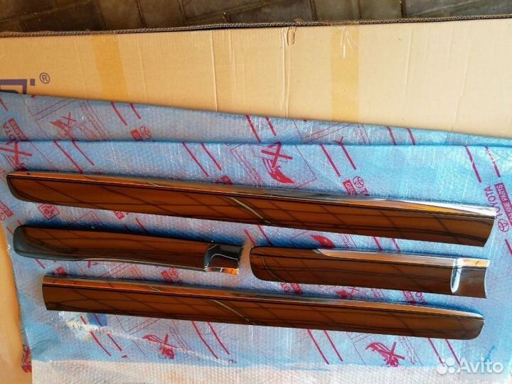 Молдинги дверей Lexus Gx 460