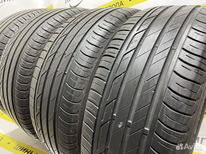 Bridgestone Turanza T001 215/55 R17