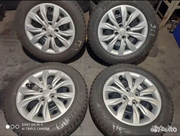 Колёса оригинальный на Hyundai Solaris R15