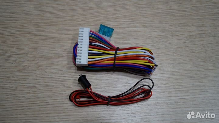 Центральный замок с выкидными пультами