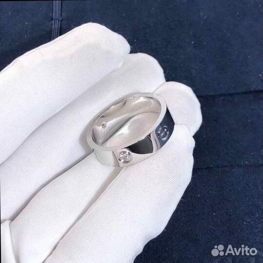 Cartier кольцо Love 0.22ct
