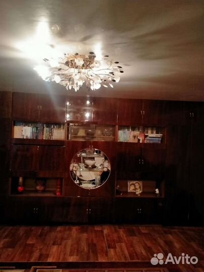 Стенка в гостиную бу