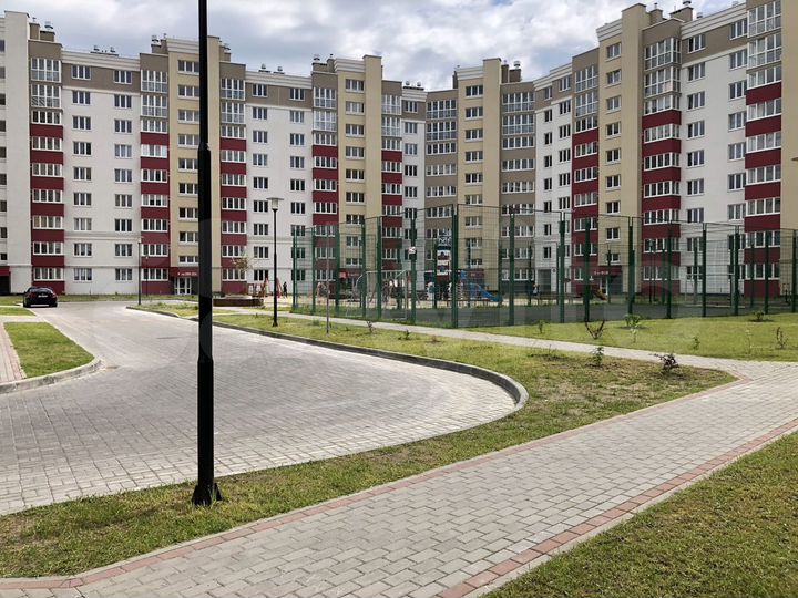 3-к. квартира, 85,5 м², 8/10 эт.