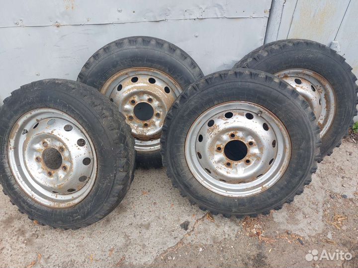 Колеса r 16 niva с шинами вли-5, б.у., 4 шт