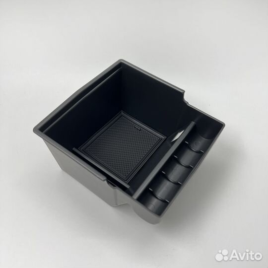 Органайзер в подлокотник Subaru Forester 13-18г