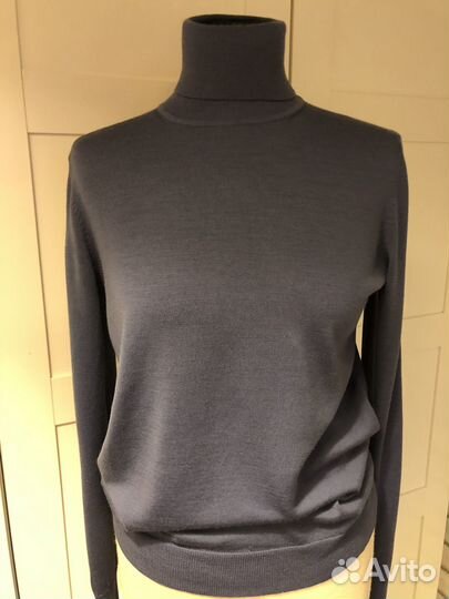 Uniqlo 44/46 шерстяная водолазка