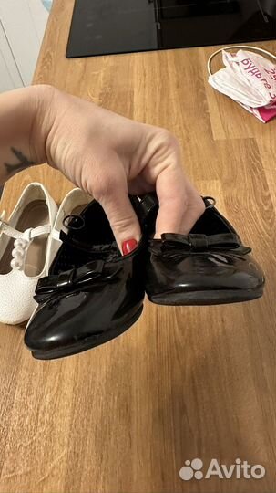 Туфли нарядные две пары