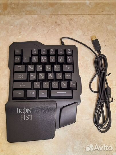 Игровая клавиатура с подсветкой, новая