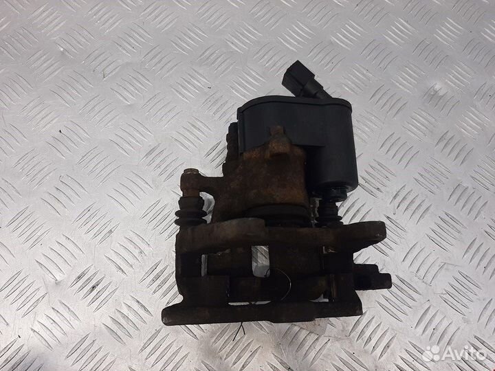 Суппорт задний левый для Audi A6 C6 4F0615403F