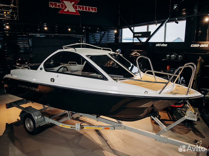 Катер Phoenix 530HT с мотором Suzuki 90