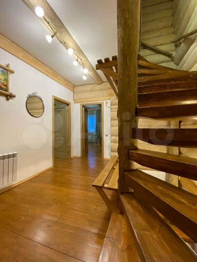 Дом 170 м² на участке 6 сот.