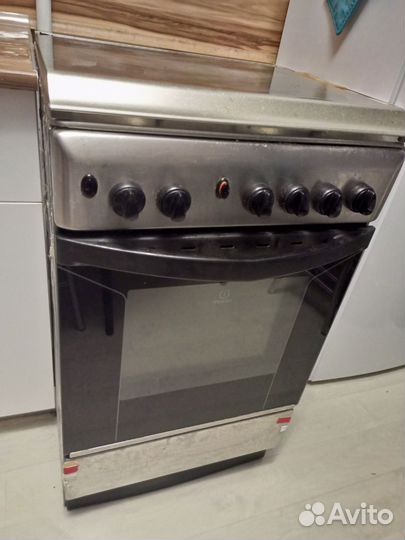 Газовая плита бу Indesit бронь до 09.11.23